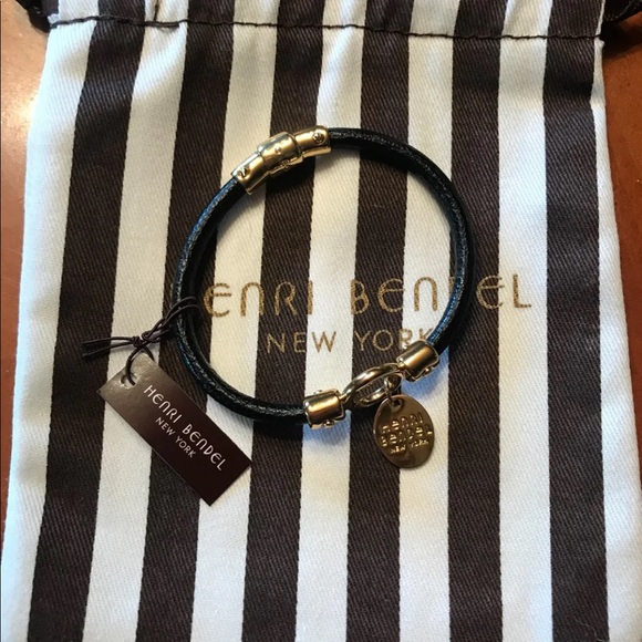 henri bendel Jewelry - Henri Bendel Charm Bracelet